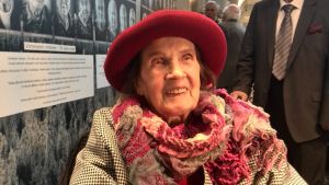 Sylvi Lano var lotta under kriget. 98 åriga Sylvi Lano var lotta under krigen.