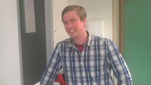 Viktigt att få klä upp sig varje vecka tycker Henrik Litonius klädseln har en stor betydelse