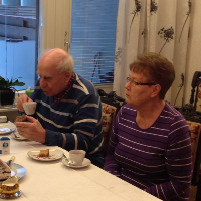 Carita är Eriks närståendevårdare