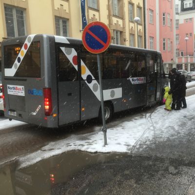 Oulun keskustassa liikennöidään kolmella eri citybussilinjalla