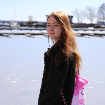 Christa Mikkola Sapokan vesipuistossa.