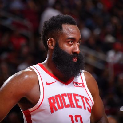 James Harden lähikuvassa