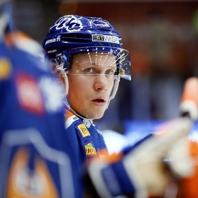 Tapparan Tuukka Mäntylä kuvassa