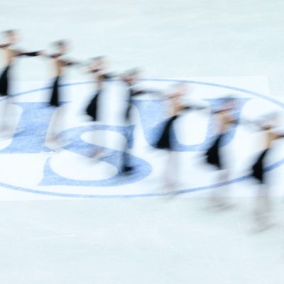 Muodostelmaluistelun kuvitus