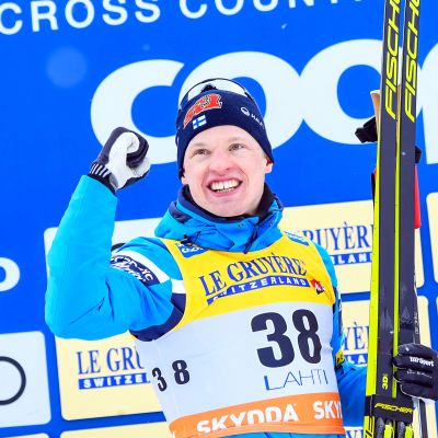 Iivo Niskanen hiihti uransa parhaan kauden maailmancupissa. Hän keräsi 1 221 pistettä, kun Suomen muut mieshiihtäjät saivat kasaan yhteensä 784 pistettä.