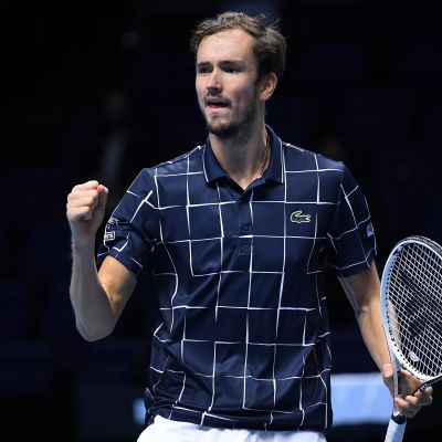 Daniil Medvedev tuulettaa.