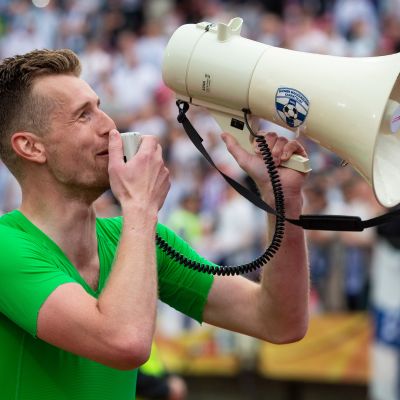 Lukas Hradecky