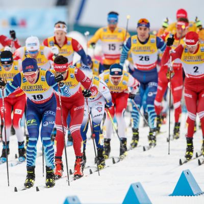Iivo Niskanen veti joukkoa Salpausselän yhteislähtökilpailun perinteisellä osuudella lauantaina, muttei yrittänyt edes kunnolla karkuun paraatityylillään. Hyvästä syystä.
