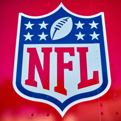 Kuvassa NFL:n logo.