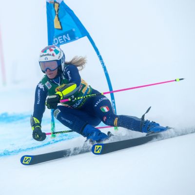 Marta Bassino rinteessä.