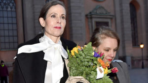 Sara Danius knytblus blev under skandalerna i Svenska Akademien en symbol för kvinnors rättigheter. Före detta ständiga sekreteraren Sara Danius.