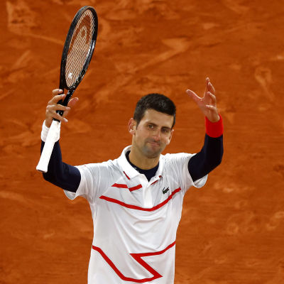 Novak Djokovic klar för semifinal i Franska öppna.