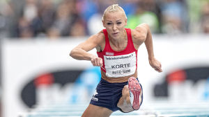Annimari Korte var Europatrea förra säsongen med tiden 12,72. Annimari Korte löper häck 2019.