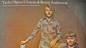 Benny Anderssons och Björn Ulvaeus första gemensamma album som utkom 1970. Benny Anderssons och Björn Ulvaeus första album Lycka.