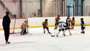 Ice Team Raseborg spelade en match mot HC Kurra. Ice Team raseborg spelar match mot HC Kurra.
