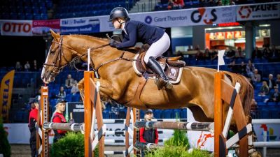 Janina Kvarnström tävlar i Internationational horse show i Tallinn med hästen Hyper Panda.