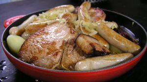 Choucroute - vitkål och korv Choucroute - vitkål och korv