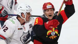 Myndigheterna försatte så gott som hela laget i karantän efter matchen i början av september. Roman Graborenko och Veli-Matti Savinainen