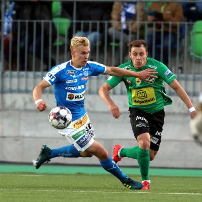 Juho Hyvärinen (RoPS) v Juri Kinnunen (KPV)