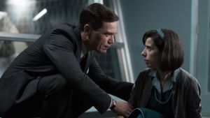 Michael Shannon ja Sally Hawkins elokuvassa Shape of Water. // Kuva: Fox Searchlight Pictures / Kerry Hayes
