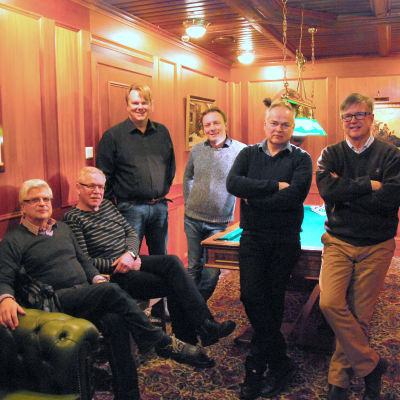 Nya och galma Dansdaxmedlemmar. Från vänster: Gösta Hjerpe, Max Åkersten, Mikael Österberg, Yngve Lithén, Gerhard Loo, Per-Anders Lindell