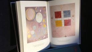 Gurli Lindén skrev i slutet av 1990-talet två böcker om Hilma af Klint Gurli Lindén har skrivit två böcker om konstnären Hilma af Klint