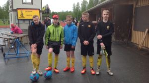 Juniorer från IK Myran Aleksi Kamunen, Jakob Dalhem, Benjamin Lillrank, Tommi Viitala och Oliver Björk i IK Myrans juniorer.