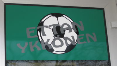 EIF logo vid kansli i Ekenäs