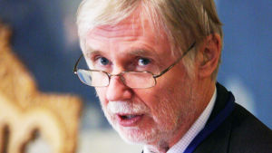 Erkki Tuomioja. Erkki Tuomioja vid nordiska rådets sessionOslo. 2007-11-01.
