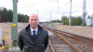 Hamnchef Torbjörn Witting Hamndirektör Torbjörn Witting säger att trafiken till hamnen ökar tack vara flera räls