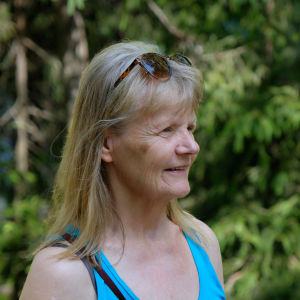 Författaren Marianne Peltomaa.