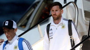 Lionel Messi och Argentina landar i Moskva.