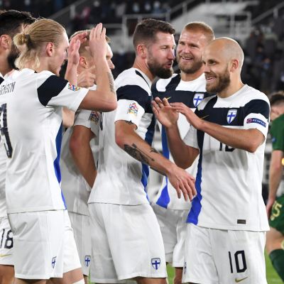 Huuhkajat LEHTIKUVA