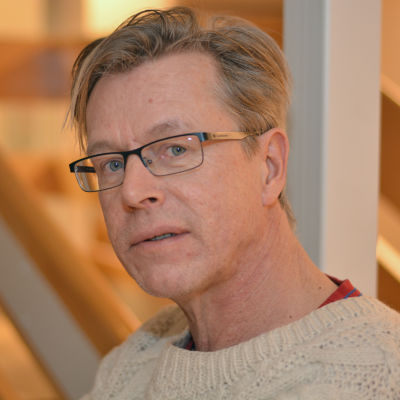 En man som heter Bubi Asplund.