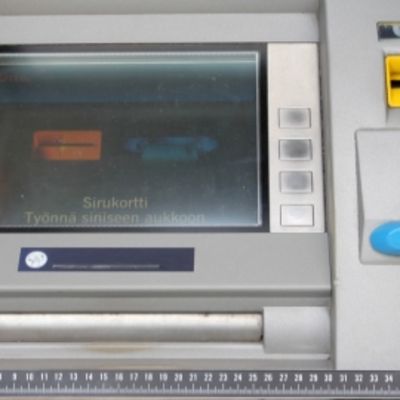 Raha-automaatti