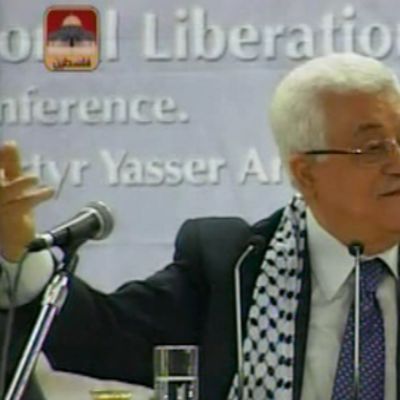 Abbasin johtama Fatah-puolueen puolueohjelmaluonnos sisältää mahdollisuuden jatkaa aseellista taistelua Israelia vastaan, mutta myös muita vastarinnan muotoja ehdotetaan.
