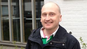 Thomas Karlsson tycker att det behövs flera rapporter för att kunna säga att nykterhetstrenden bland unga har vänt. Alkoholforskare Thomas Karlsson