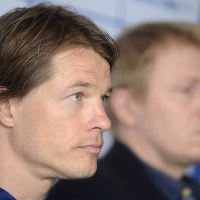 Mika Lehkosuo skriver under för HJK.