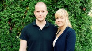 Polsksvenska Erik Zakolski med sin sambo Caroline Strindlund Åhström Erik Zakolski och Caroline Strindlund Åhström