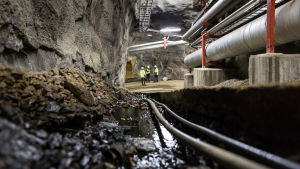 Fjärrvärmerör. Energibolaget Helens underjordiska värmereserv i Helsingfors.