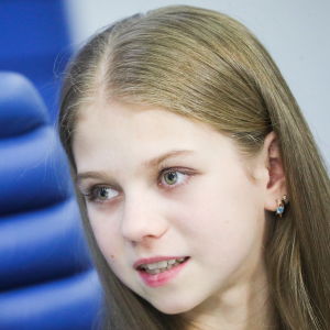 Trusova är 14 år gammal och 18 vid nästa vinter-OS. Aleksandra Trusova är 14 år gammal.