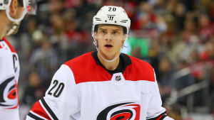 Sebastian Aho väntas vara Carolinas stora ledare. Sebastian Aho i Carolina Hurricanes.