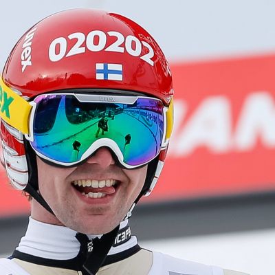 Anssi Koivuranta Innsbruckin osakilpailussa 2014.