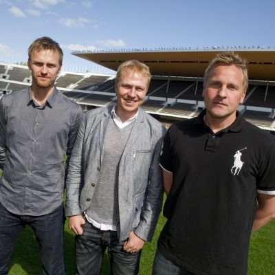 Hannu Tihinen, Aki Riihilahti ja Antti Niemi.