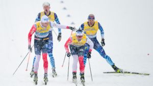 Finland och Norge växlar i stafetten.