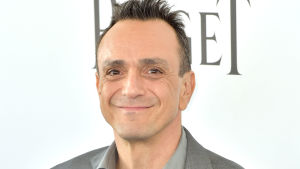 Hank Azaria är rösten bakom flera olika Simpsons-karaktärer. Hank Azaria.
