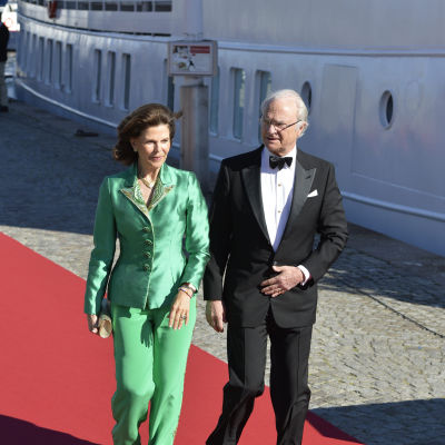 Drottning Silvia, Kung Carl Gustaf