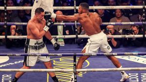 Joseph Parker överlevde Anthony Joshuas tunga träffar. Joseph Parker överlevde Anthony Joshuas tunga träffar.