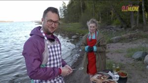 Toimittaja Kimmo Porttila ja Merituuli Väntsi