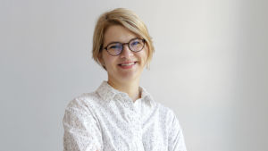 Psykolog Jessica Lindman uppmanar till öppen dialog mellan vuxna och barn. Jessica Lindman